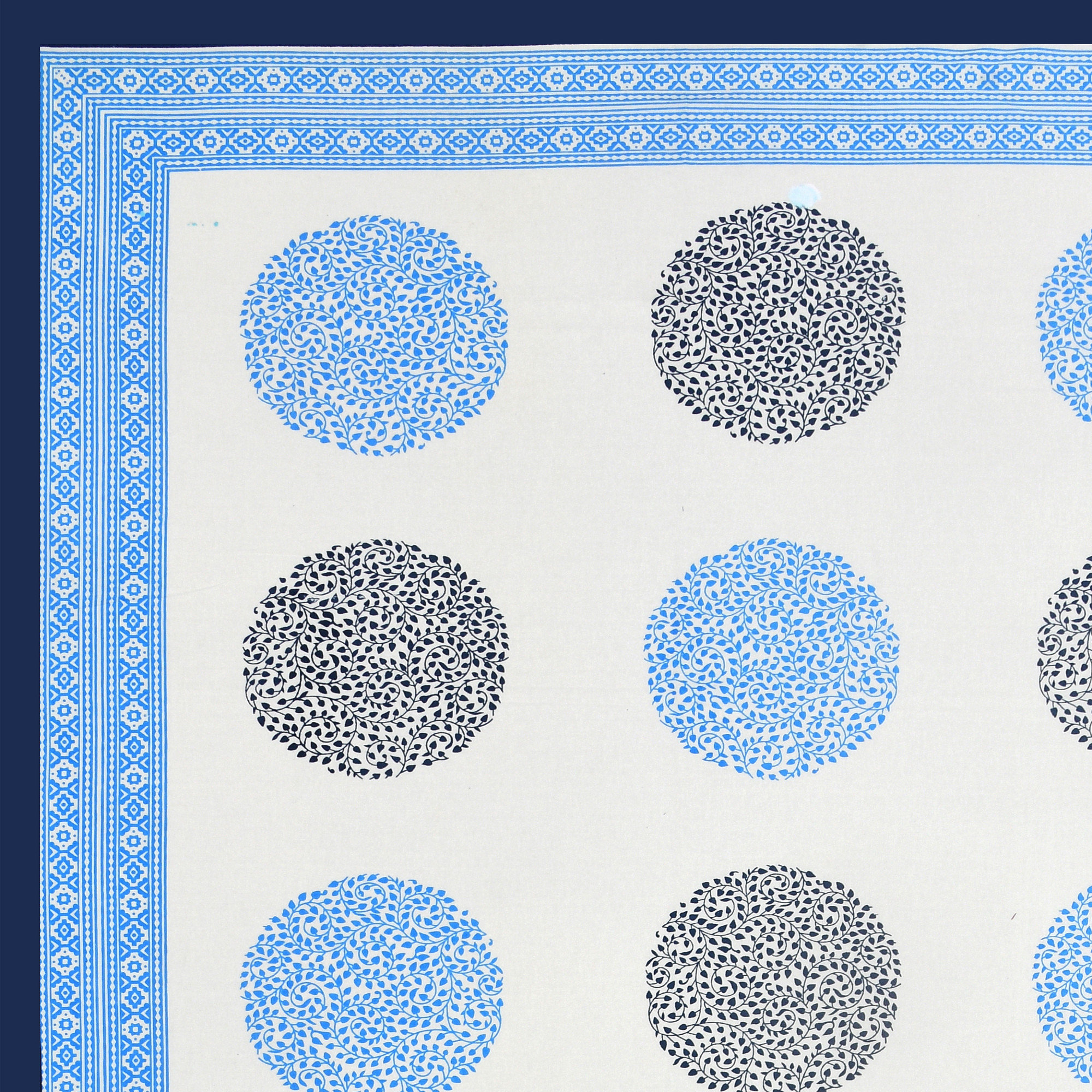 Blue White Printed 240 TC Pure Cotton Double Bedsheet with 2 Pillow Covers