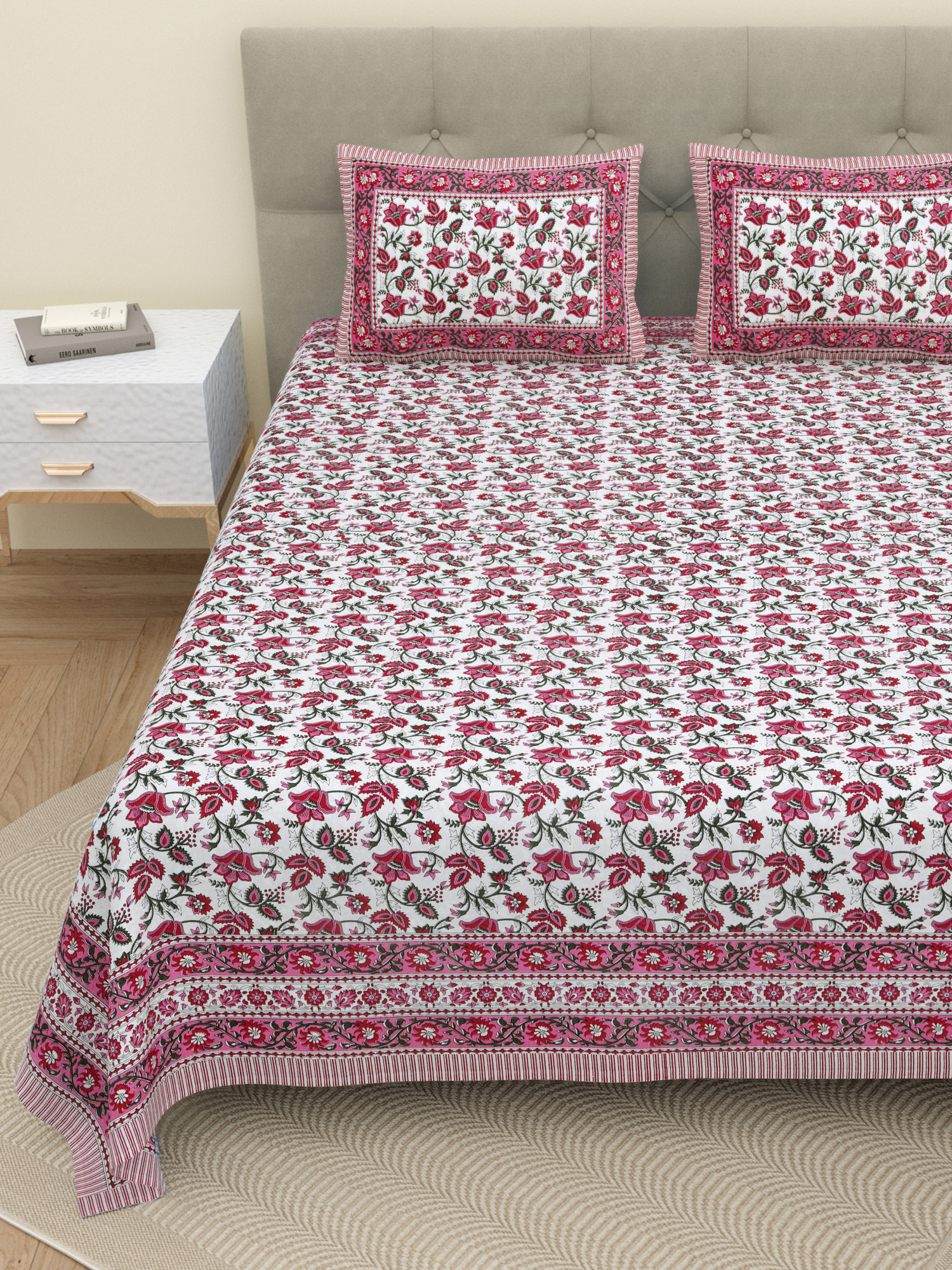 White  Maroon Floral 210 TC Pure Cotton Double Bedsheet with 2 Pillow Covers
