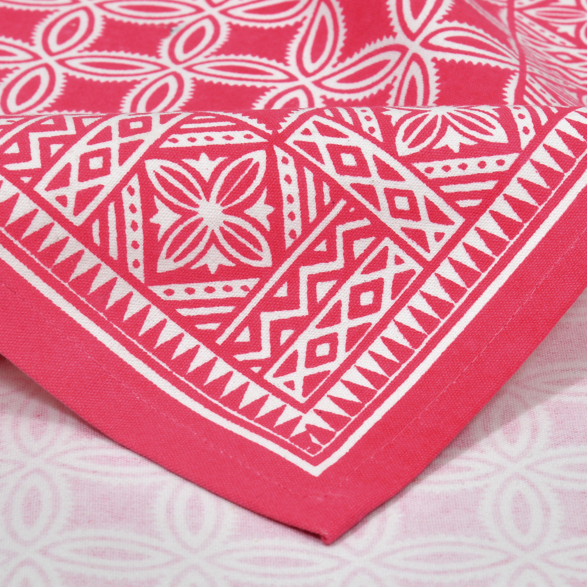 Cotton Table Runner for CenterDining Table 152 x 35 Centimeter Pink Geometric Pattern