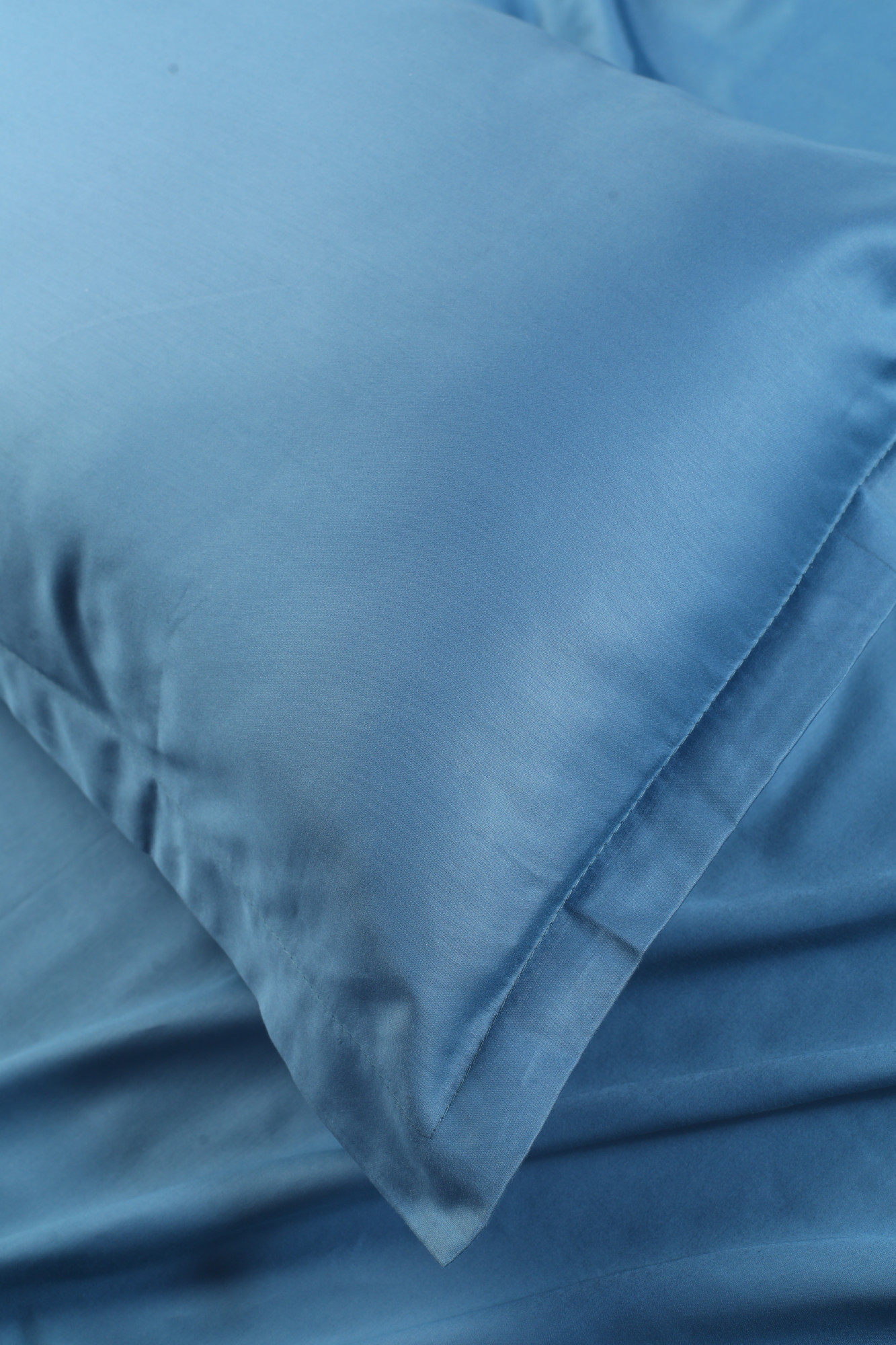 Soft Glow - Moonstone Blue