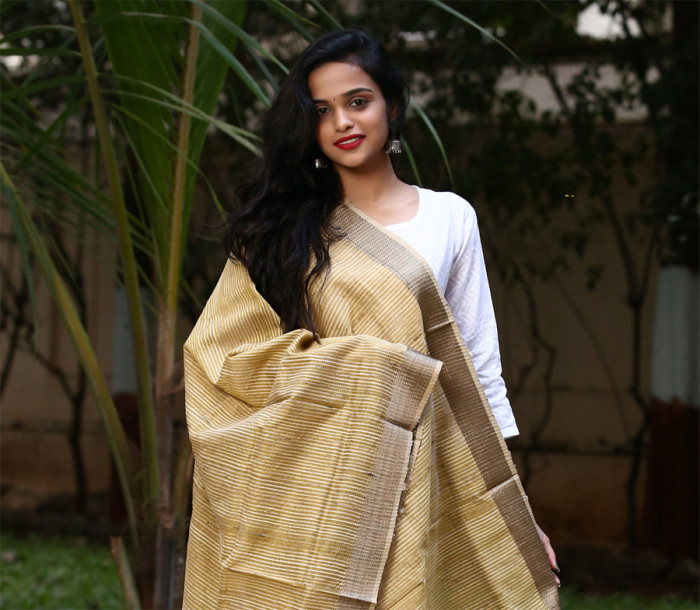 Category Alt Handwoven Stoles