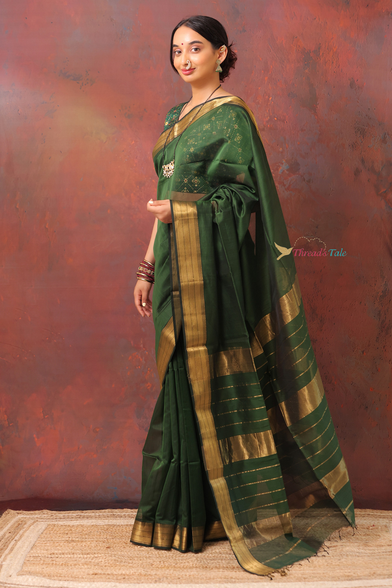 Bottle Green Handwoven Maheshwari Silk By Cotton Saree