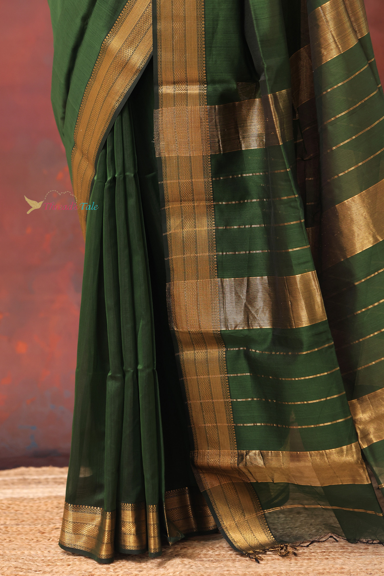 Bottle Green Handwoven Maheshwari Silk By Cotton Saree