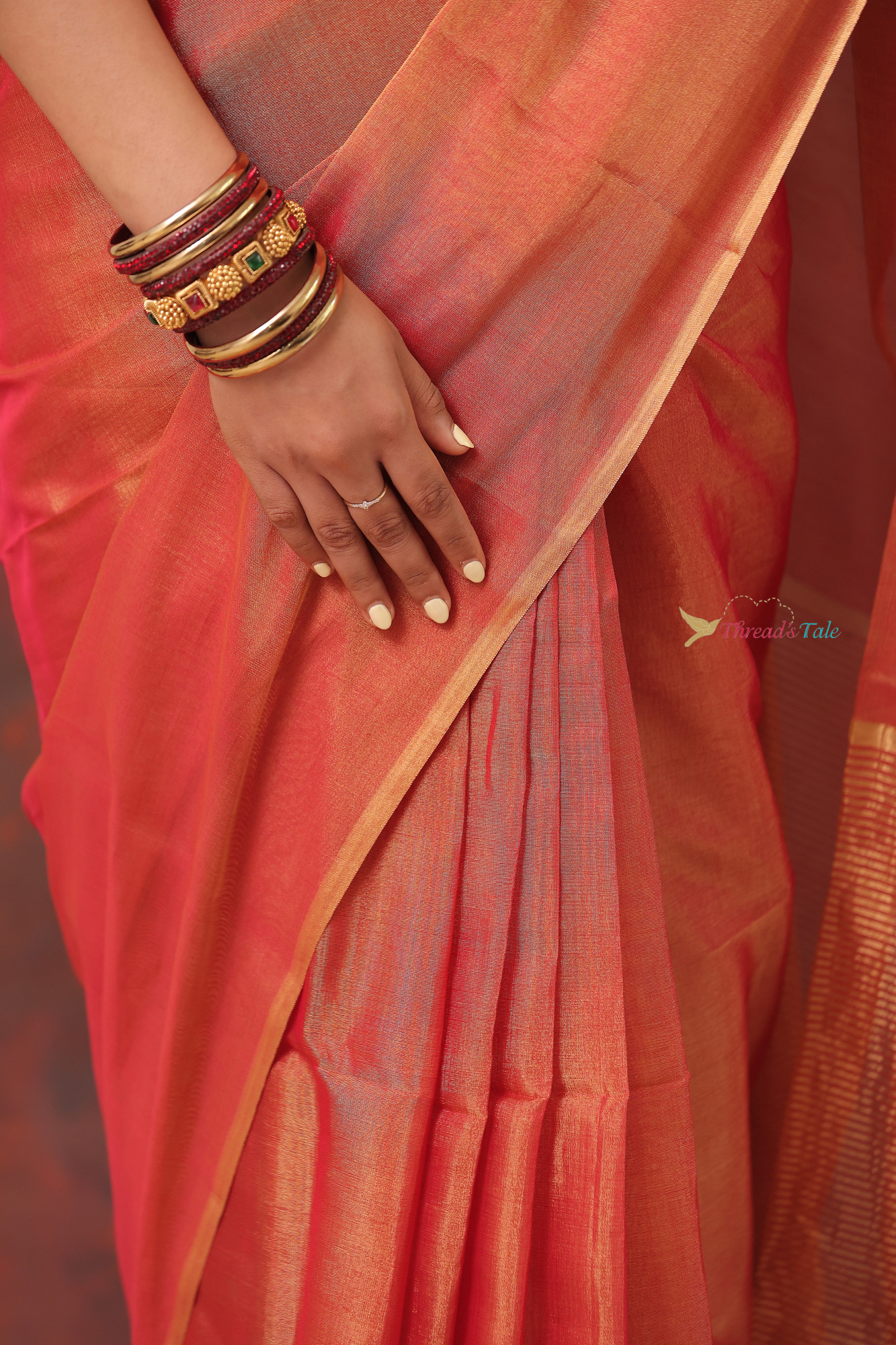 Red Golden Handwoven Maheshwari Saree