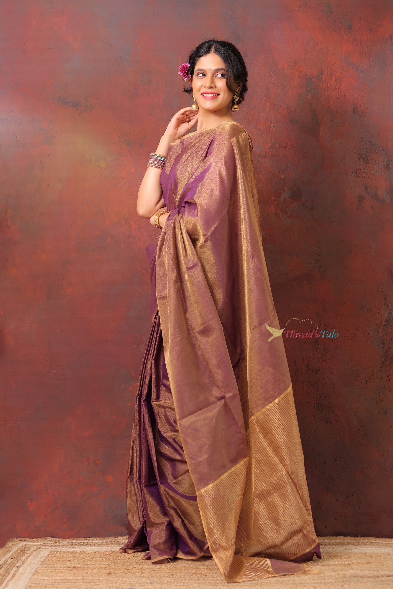 Violet Golden Handwoven Maheshwari Silk Saree