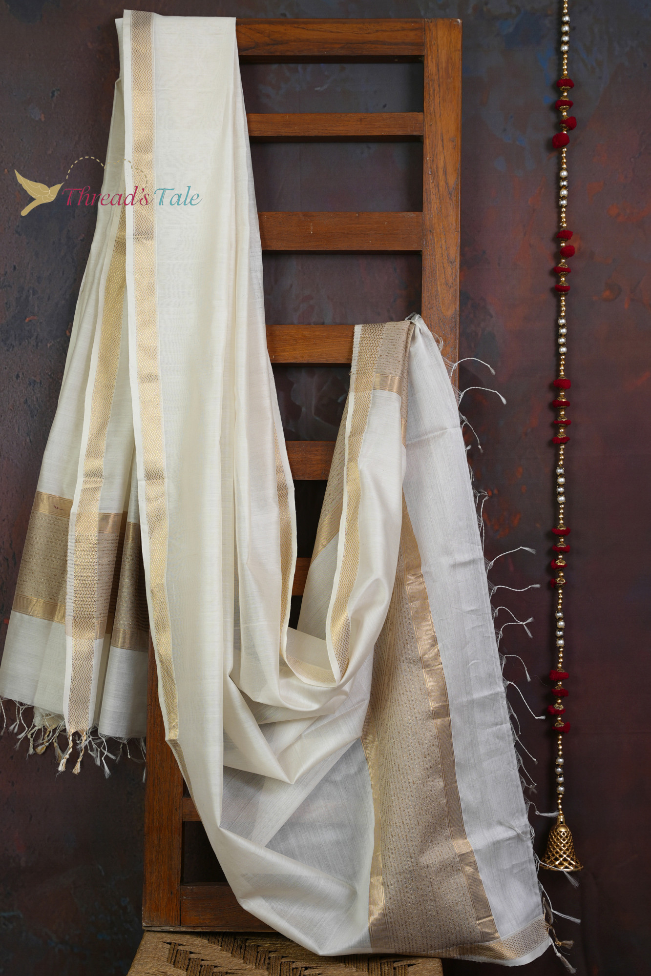 Handwoven Milky White Dupatta With Jute Border