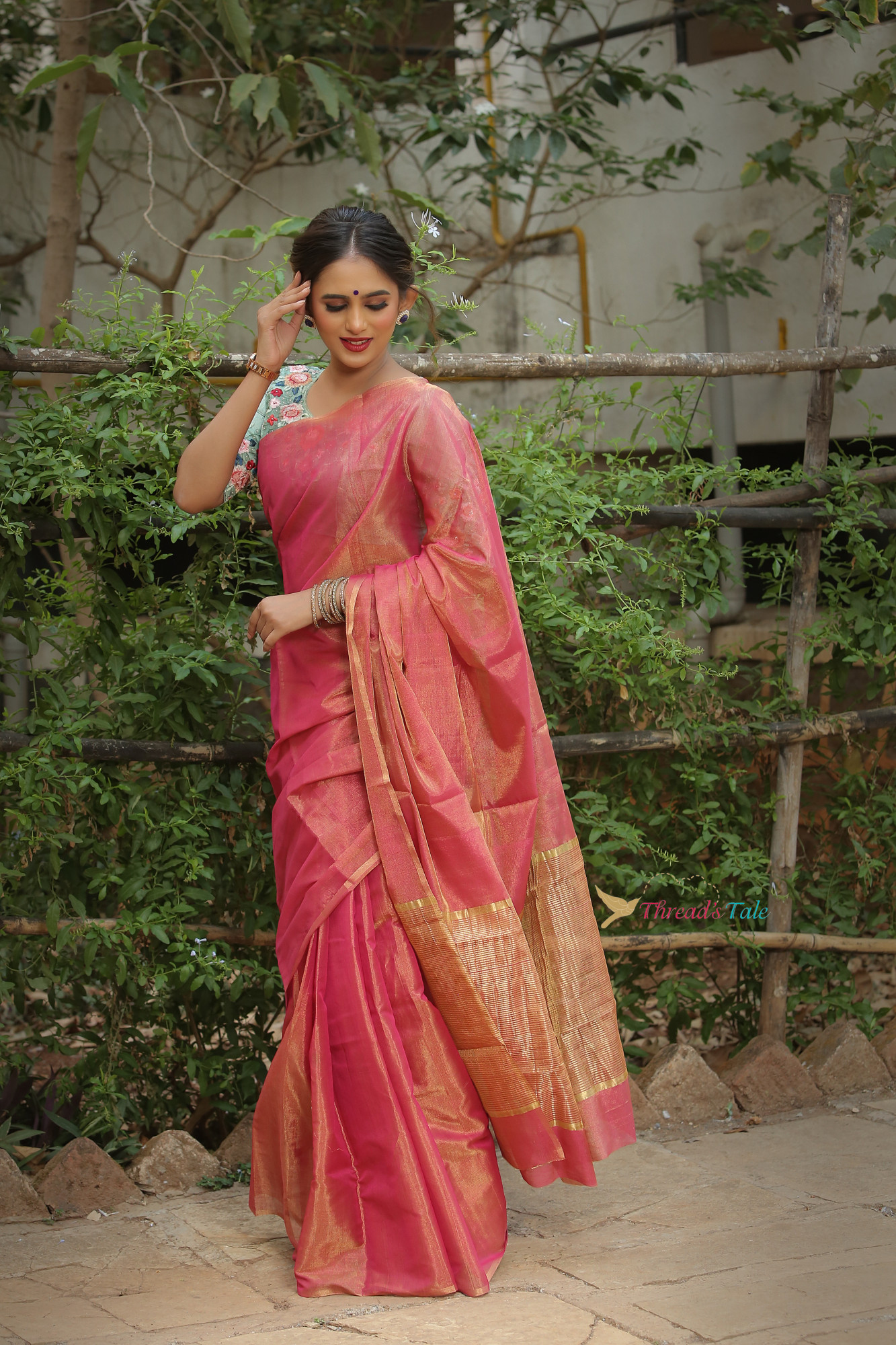 Golden Pink Handwoven Chanderi Tissue Saree