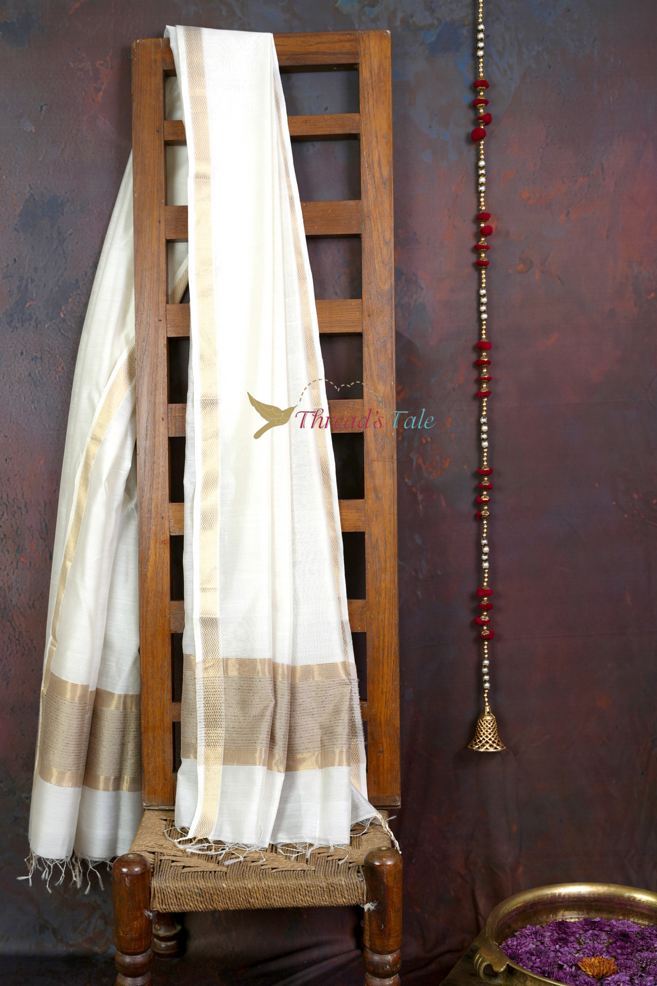 Handwoven Milky White Dupatta With Jute Border