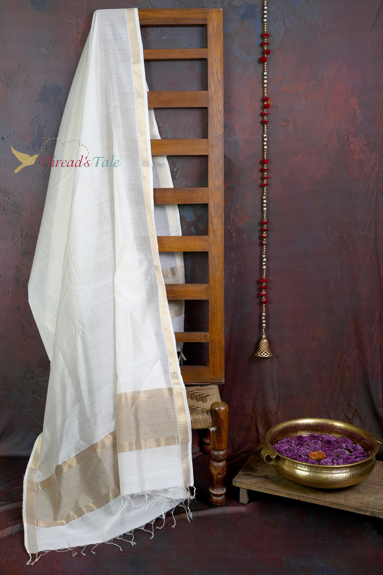 Handwoven Milky White Dupatta With Jute Border