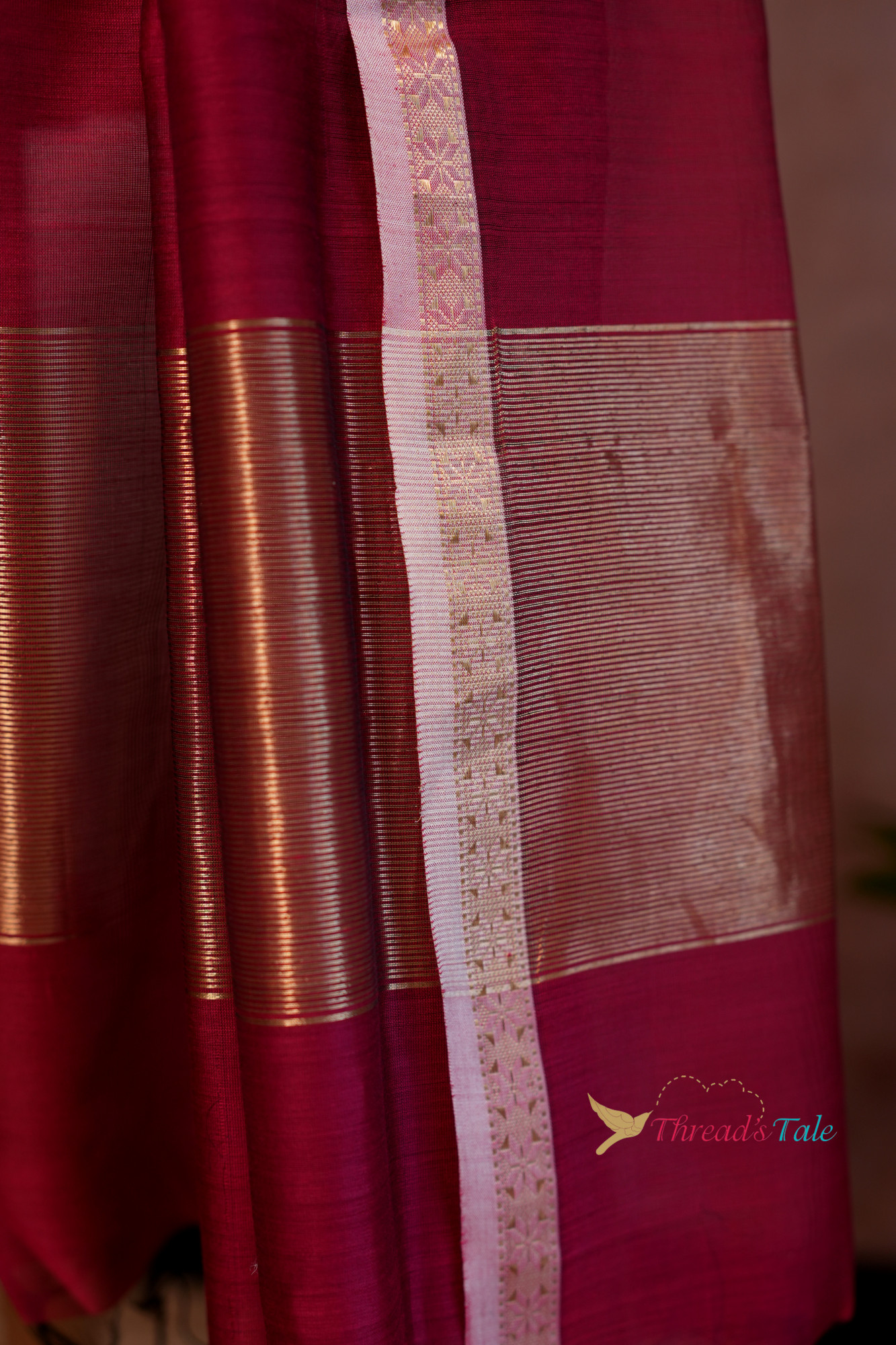 Deep Pink Handwoven Maheshwari Dupatta With Border