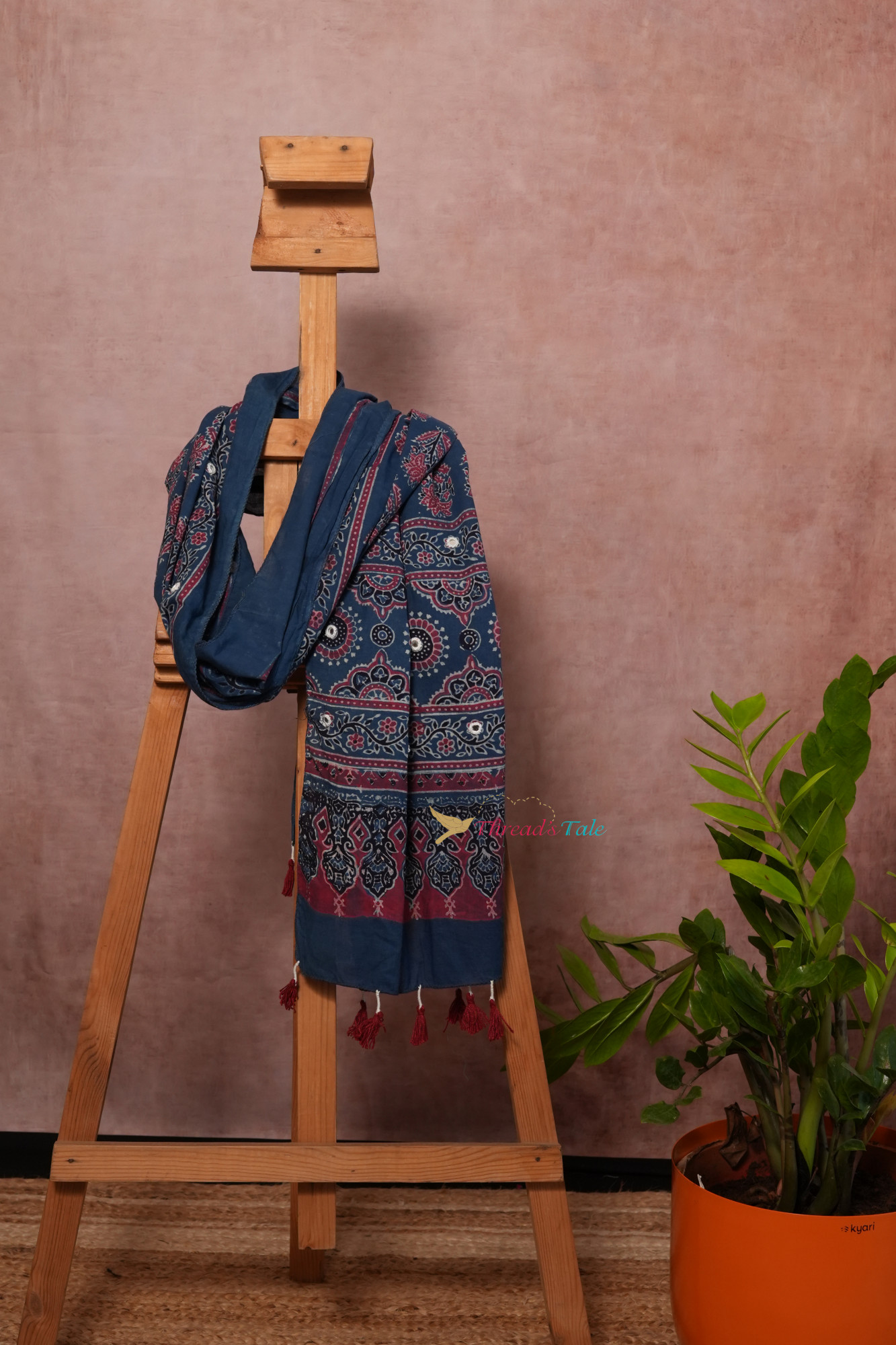Handcrafted Indigo Red Ajarakh cotton Stole