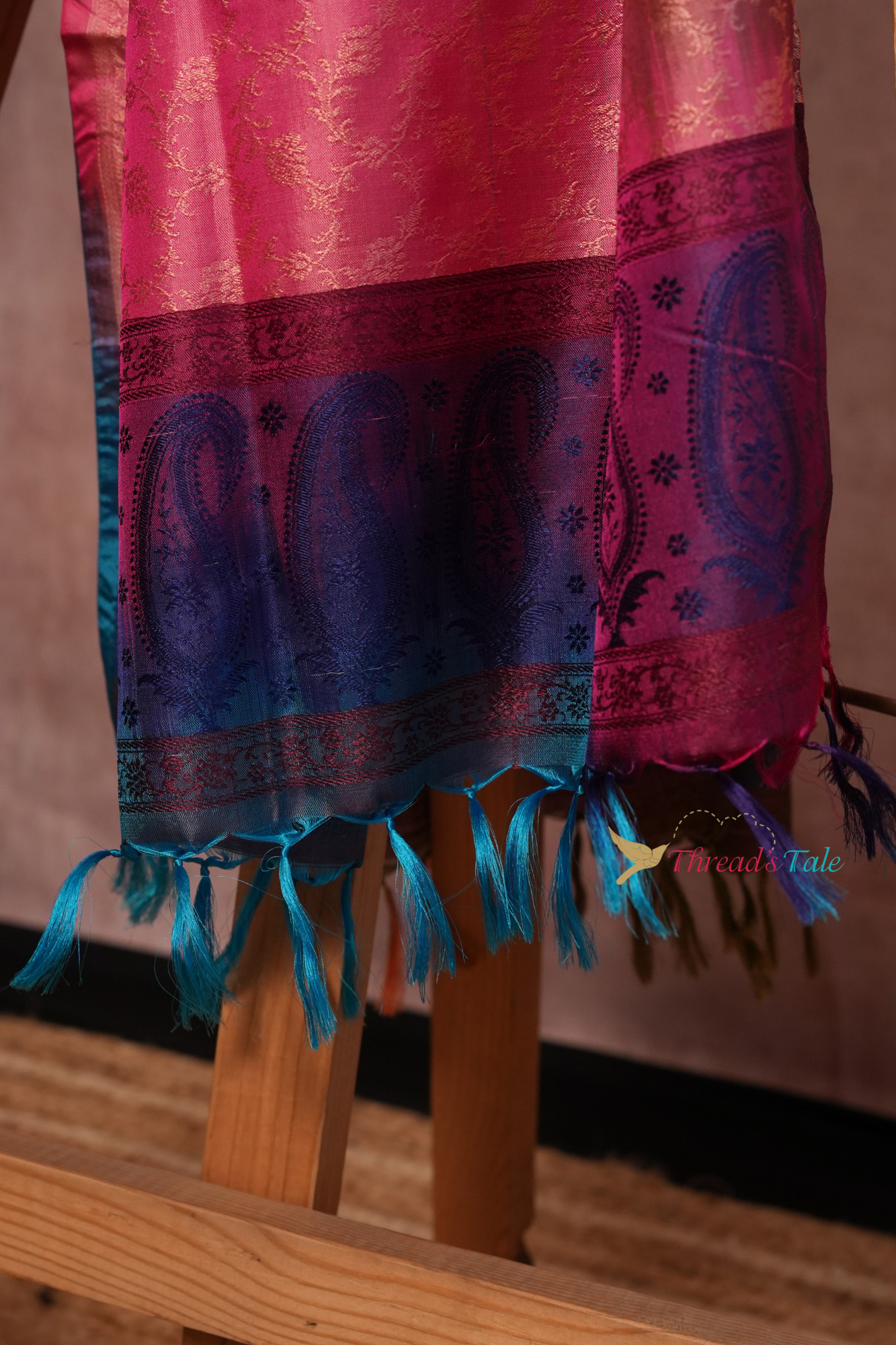 Multi Shaded Peach Pure Silk Brocaded Stole