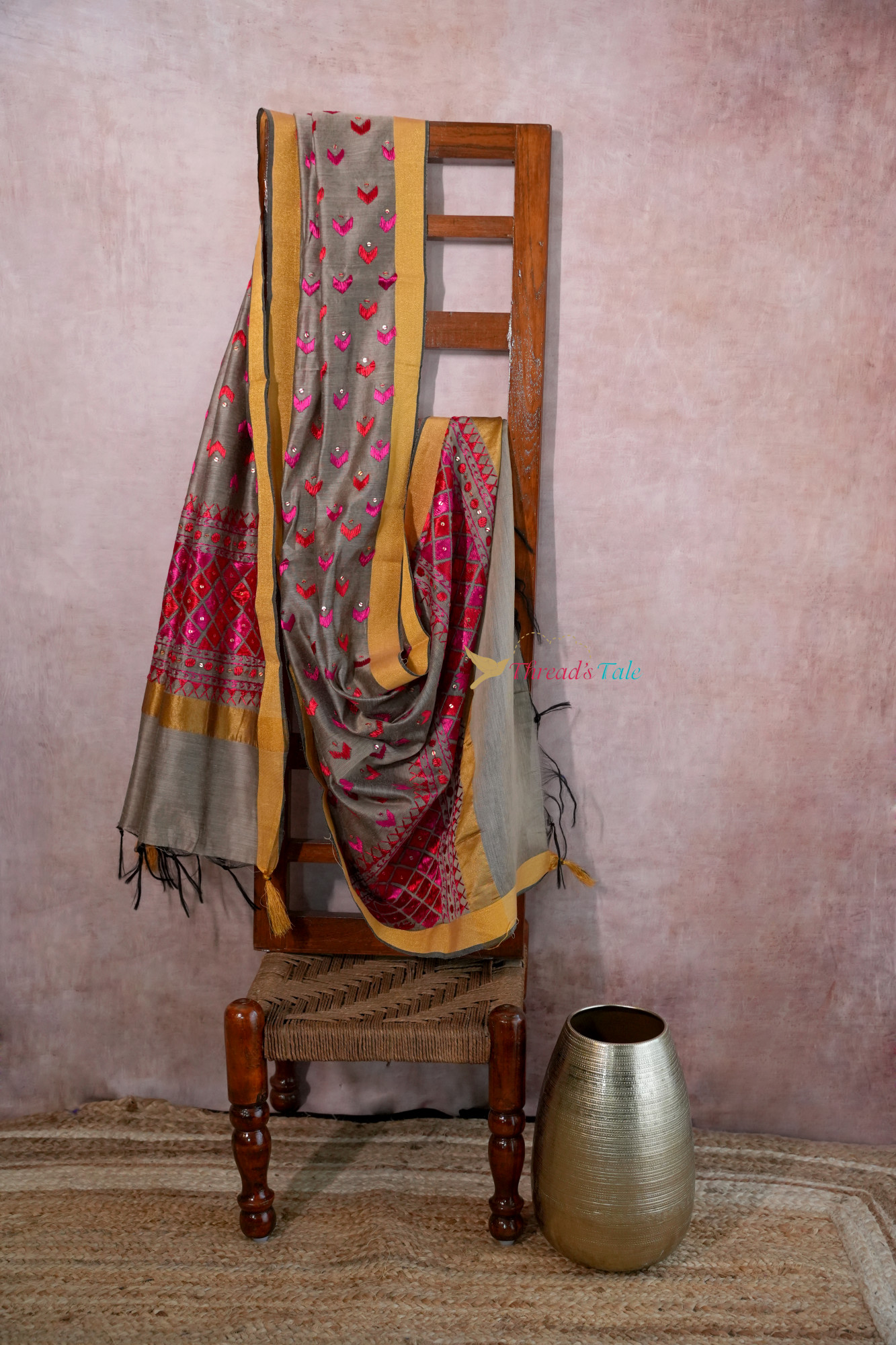 Grey Handcrafted Phulkari Dupatta