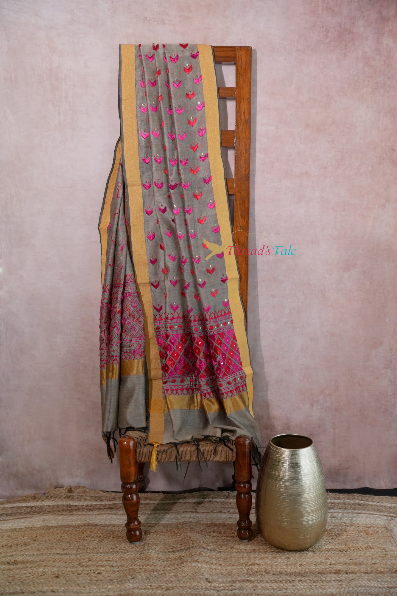 Grey Handcrafted Phulkari Dupatta