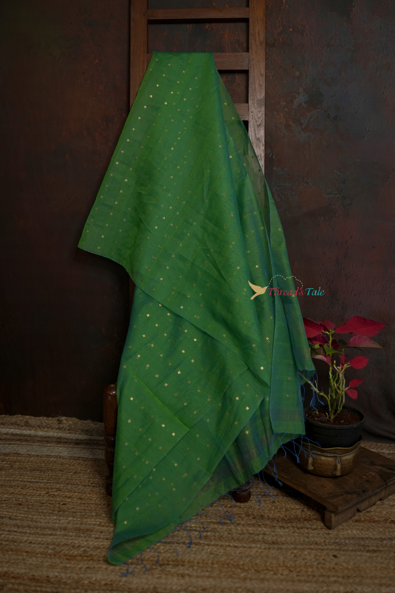 Green Silk-Cotton Handwoven Dupatta With Sequins