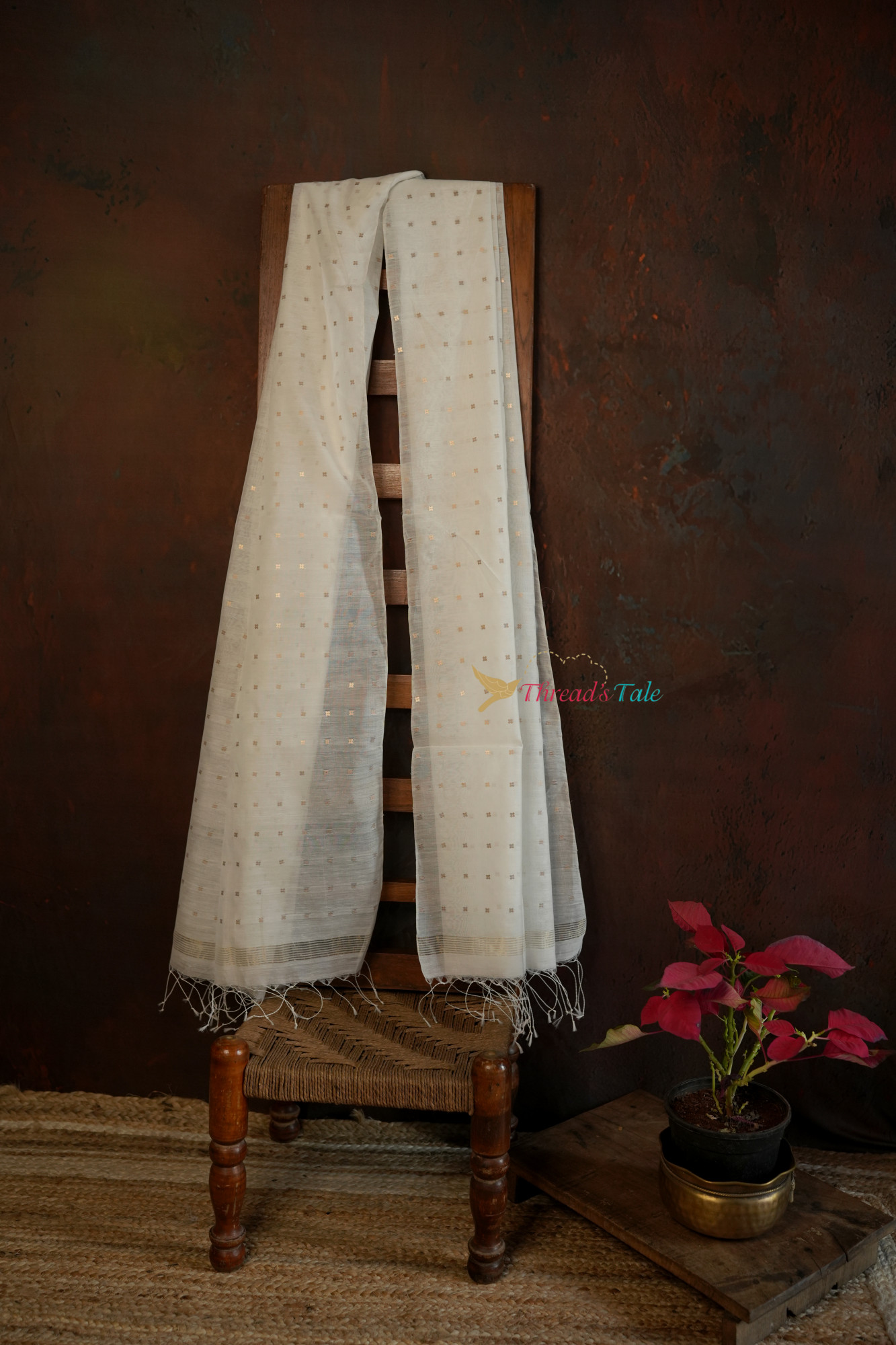 White Silk-Cotton Handwoven Dupatta With Sequins