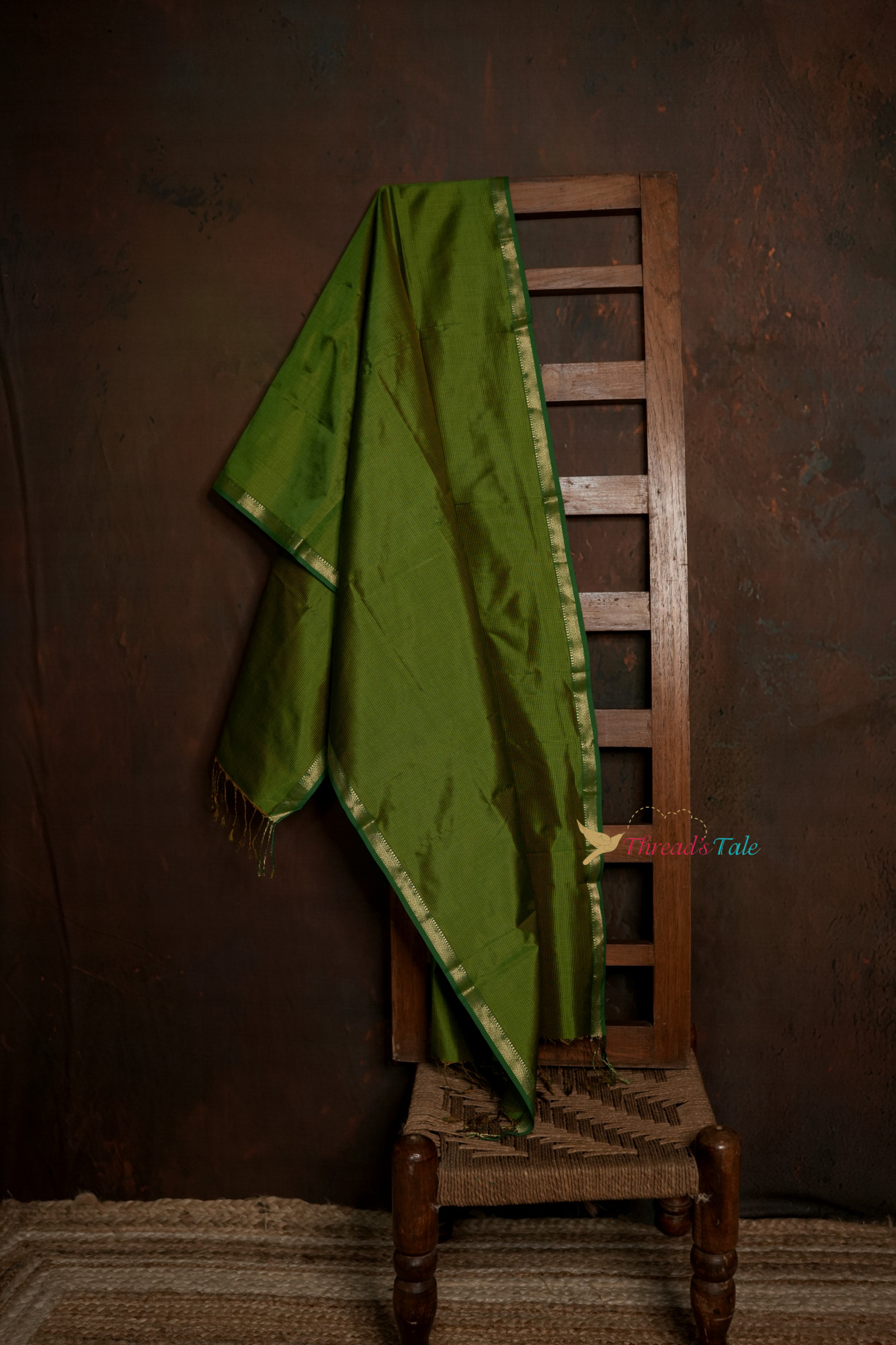 Green Handwoven Textured Pure Silk Stole