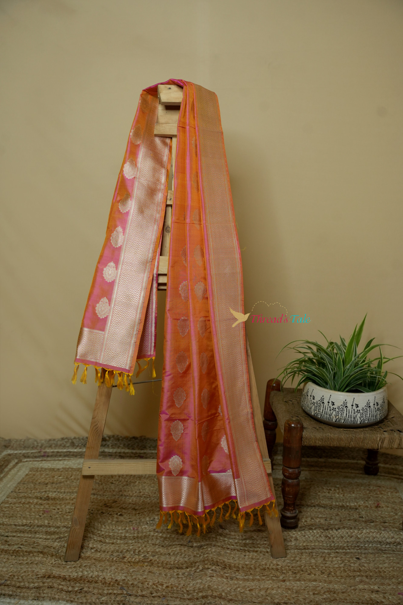 Orange Pink Handwoven Pure Silk Stole With Zari Border And Motifs