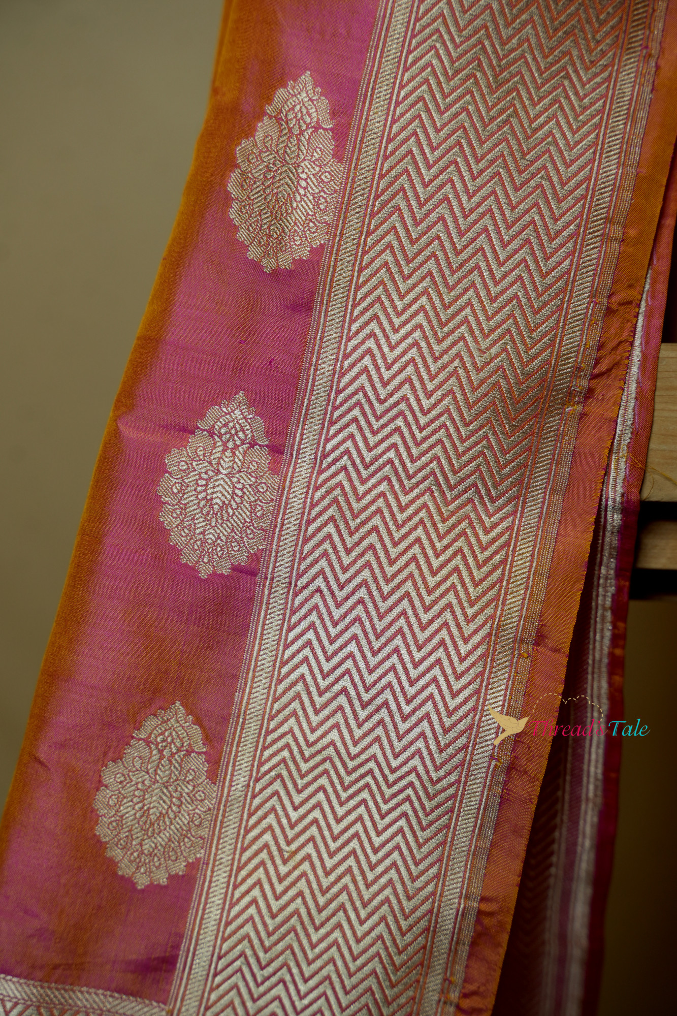 Orange Pink Handwoven Pure Silk Stole With Zari Border And Motifs