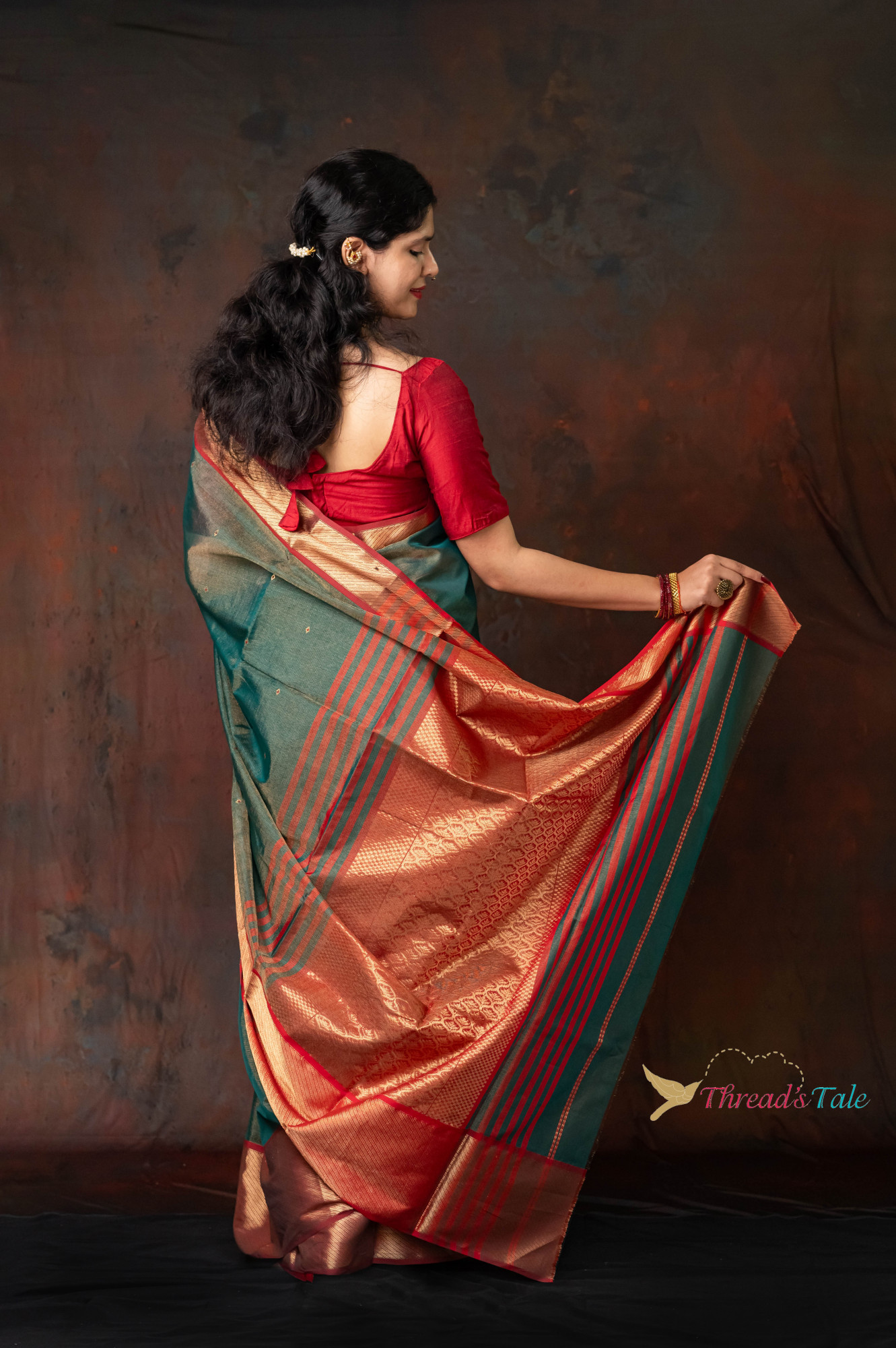 Green Golden Tissue Saree With Red Border