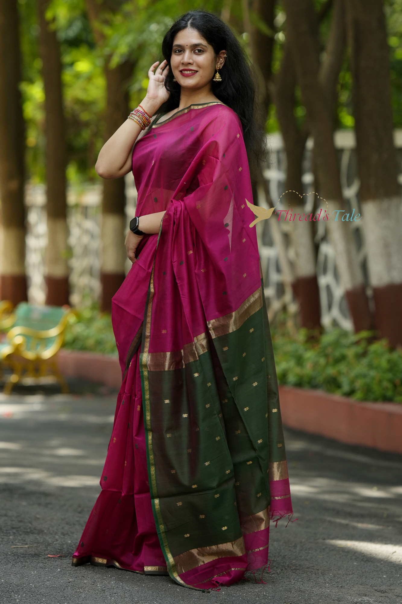 Deep Pink Handwoven Maheshwari Silk Saree WithContrast Green Aanchal