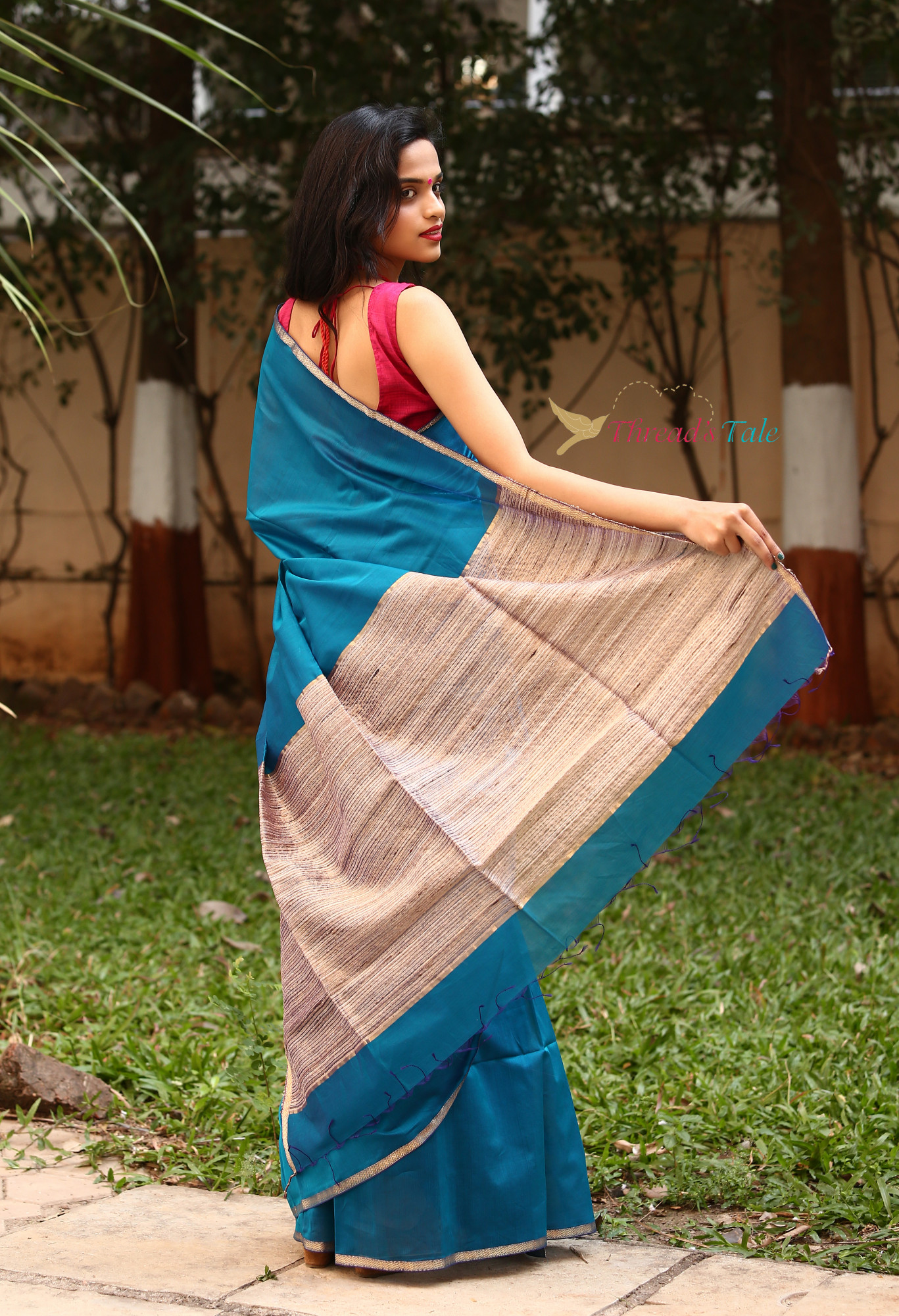 Peacock Blue Handwoven Maheshwari Silk Saree