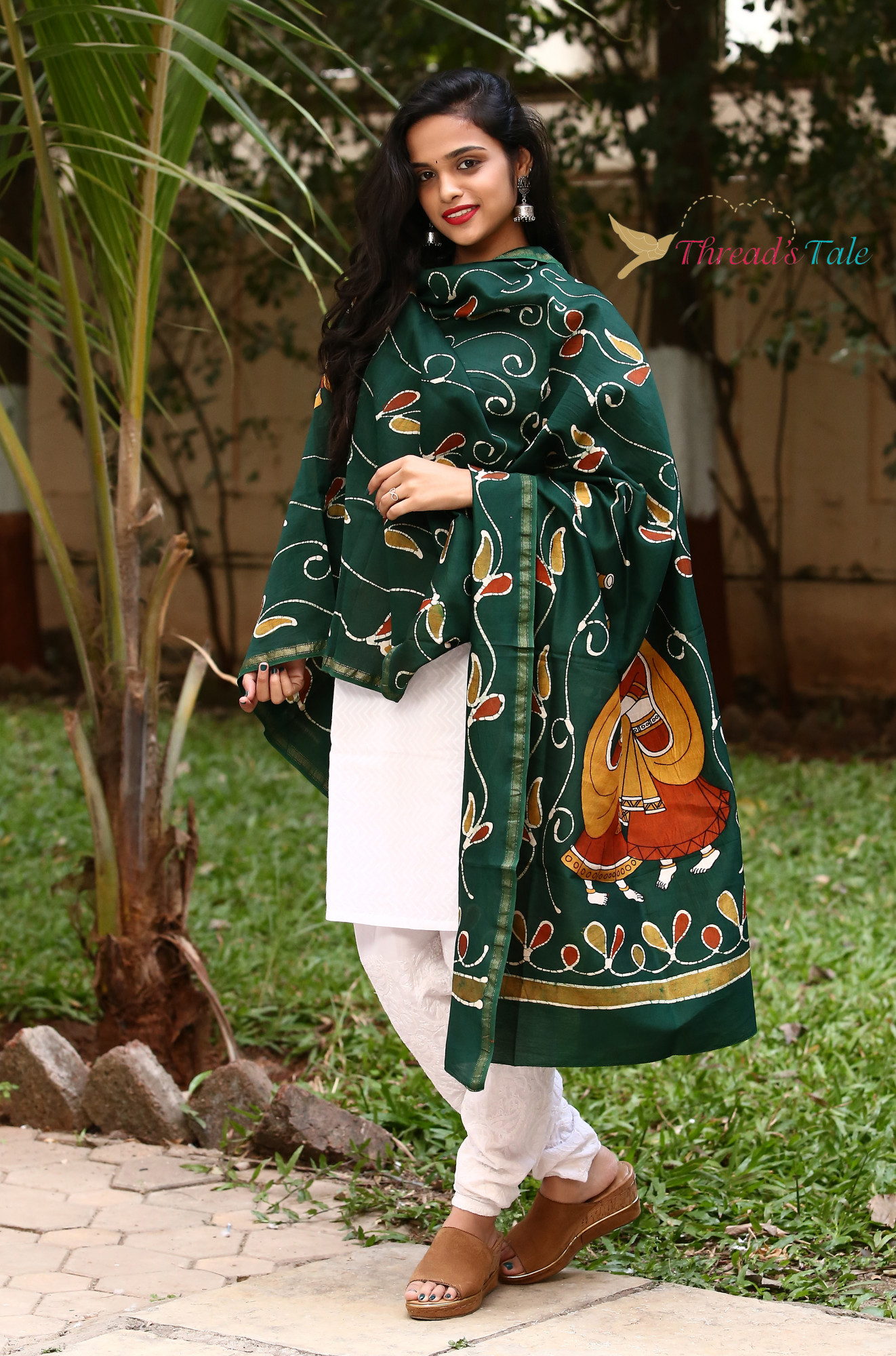 Green Handwoven Batik Hand Painted Maheshwari Silk  Dupatta