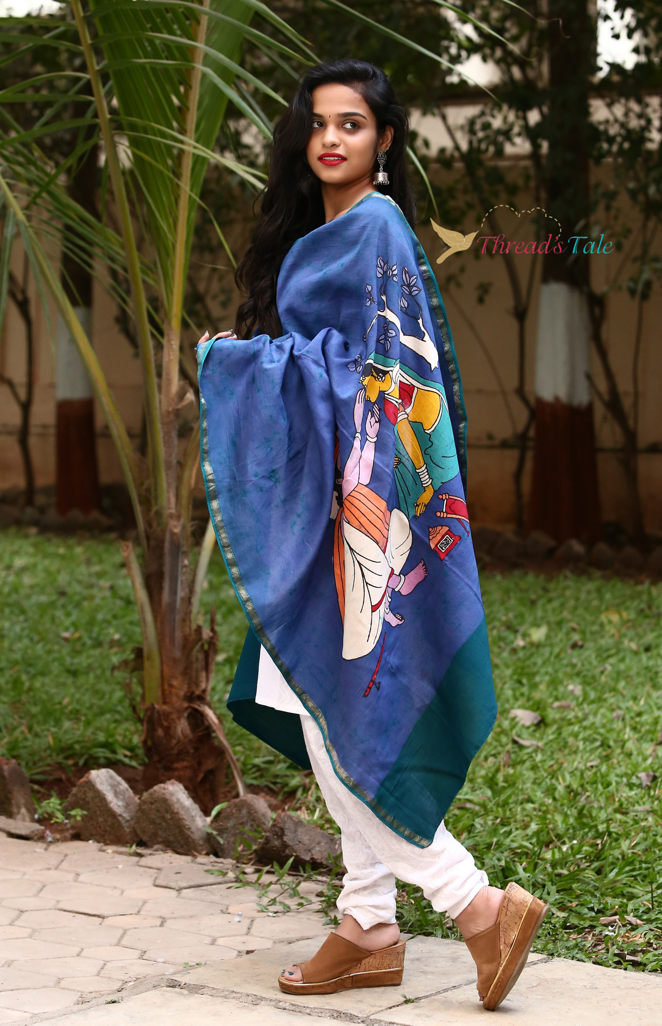 Blue Batik Hand Painted Handwoven Maheshwari silk Dupatta