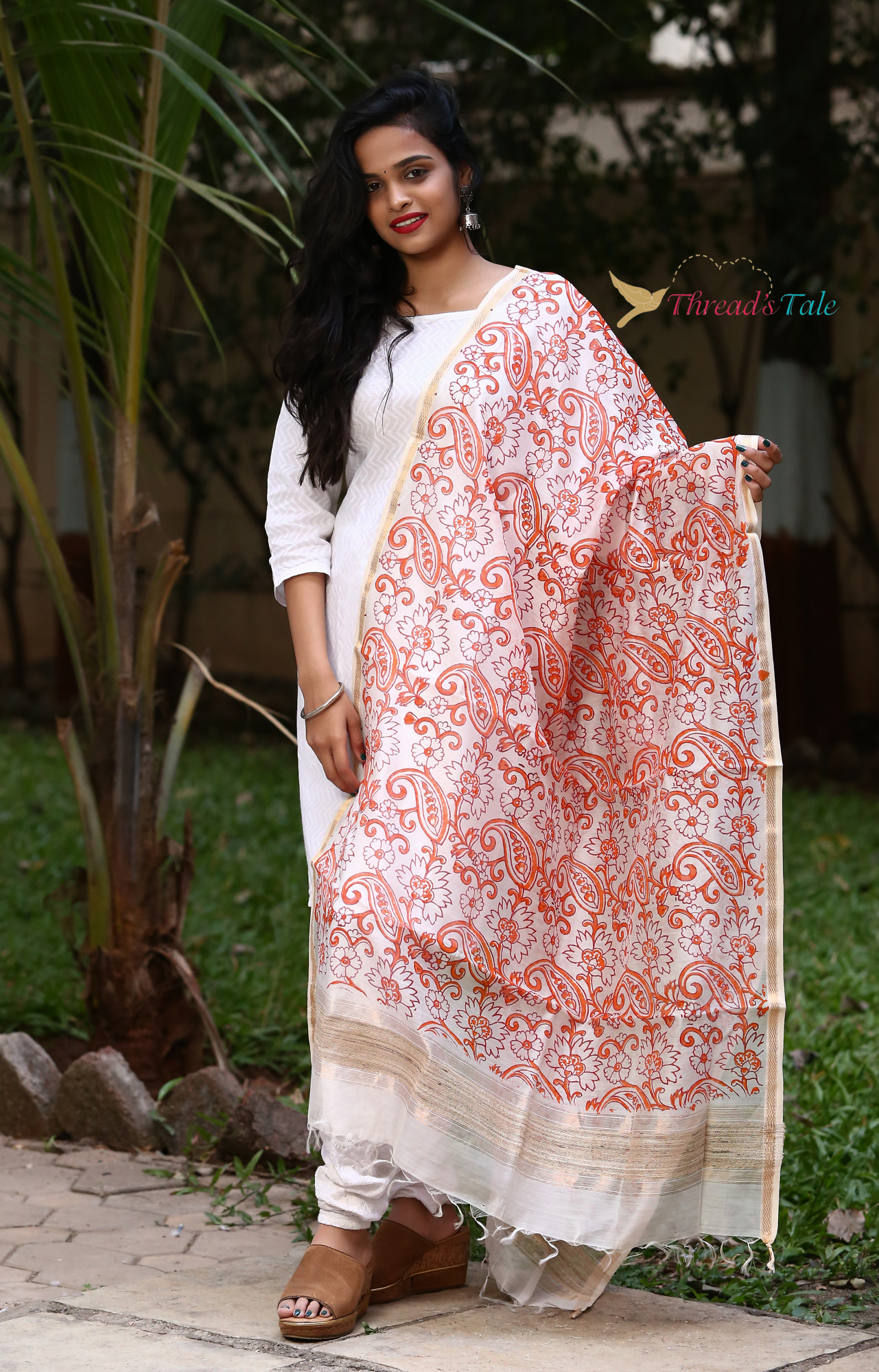 Milky White Handwoven Hand block printed Maheshwari Silk Dupatta