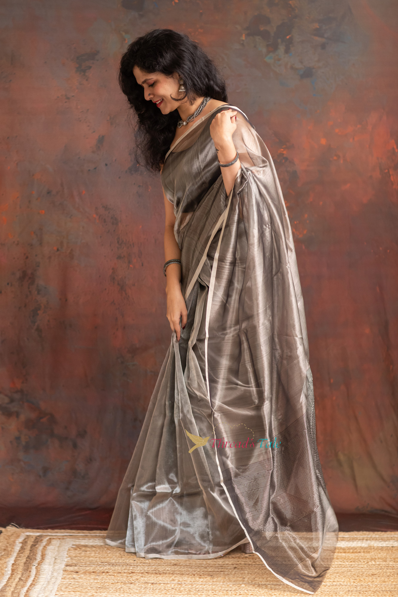Handwoven Tissue Grey Saree