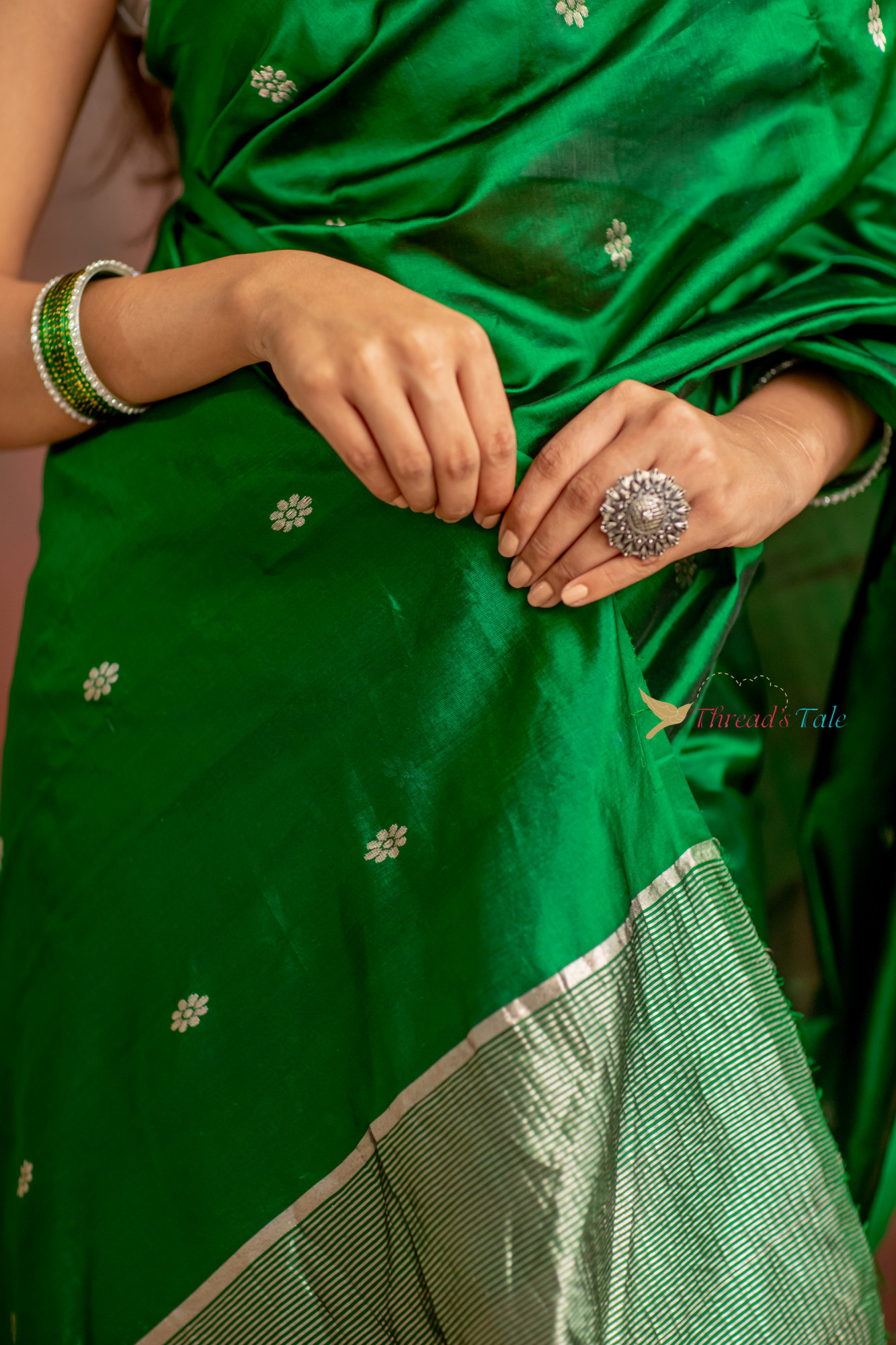 Emerald Green Pure Silk Handwoven Saree