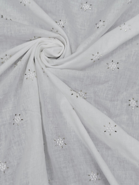 Image of Pearl White Cotton Beds Work With Embroidery