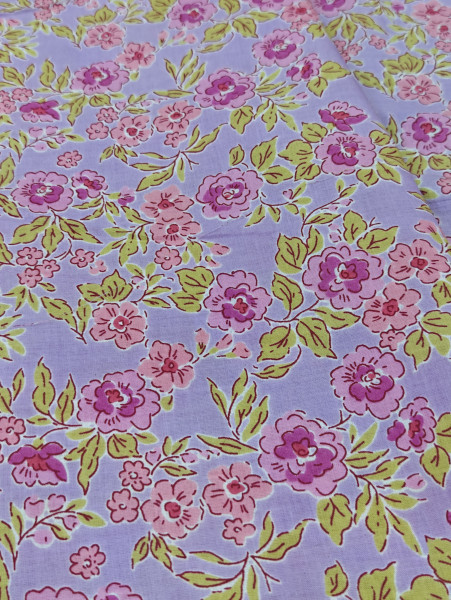 Beautiful Lavender-Pink Floral  Printed  Cotton Fabric