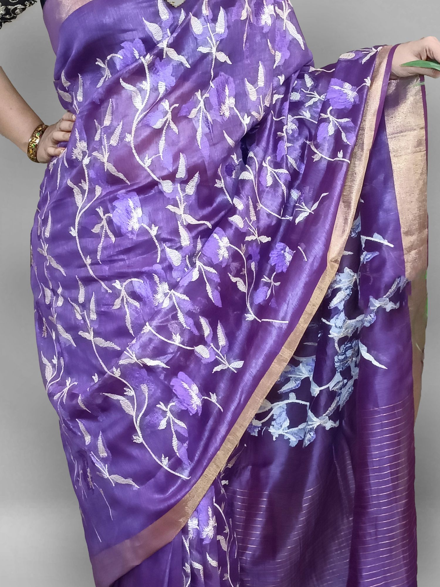 Embroidery mulberry linen tussar silk saree