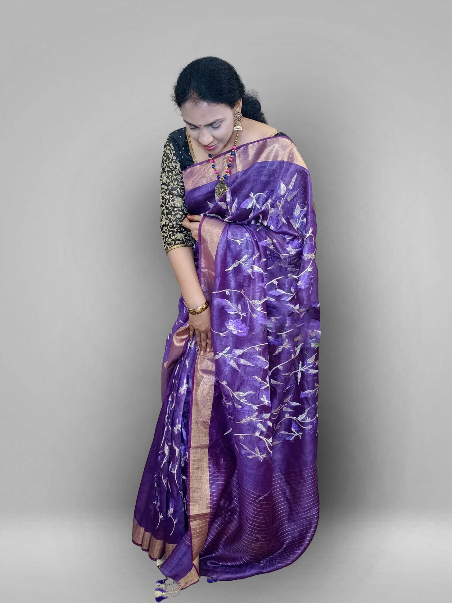 Embroidery mulberry linen tussar silk saree