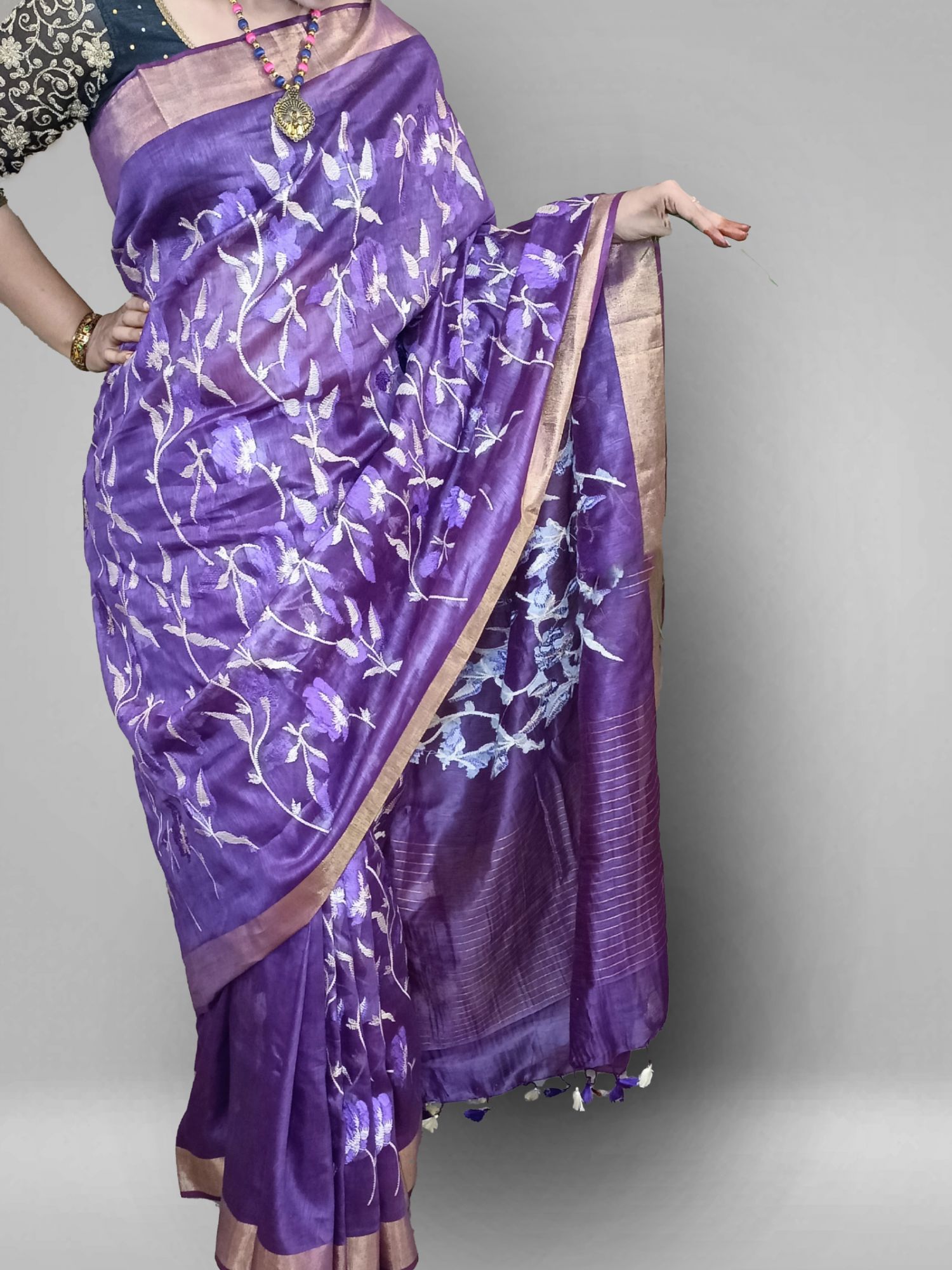 Embroidery mulberry linen tussar silk saree