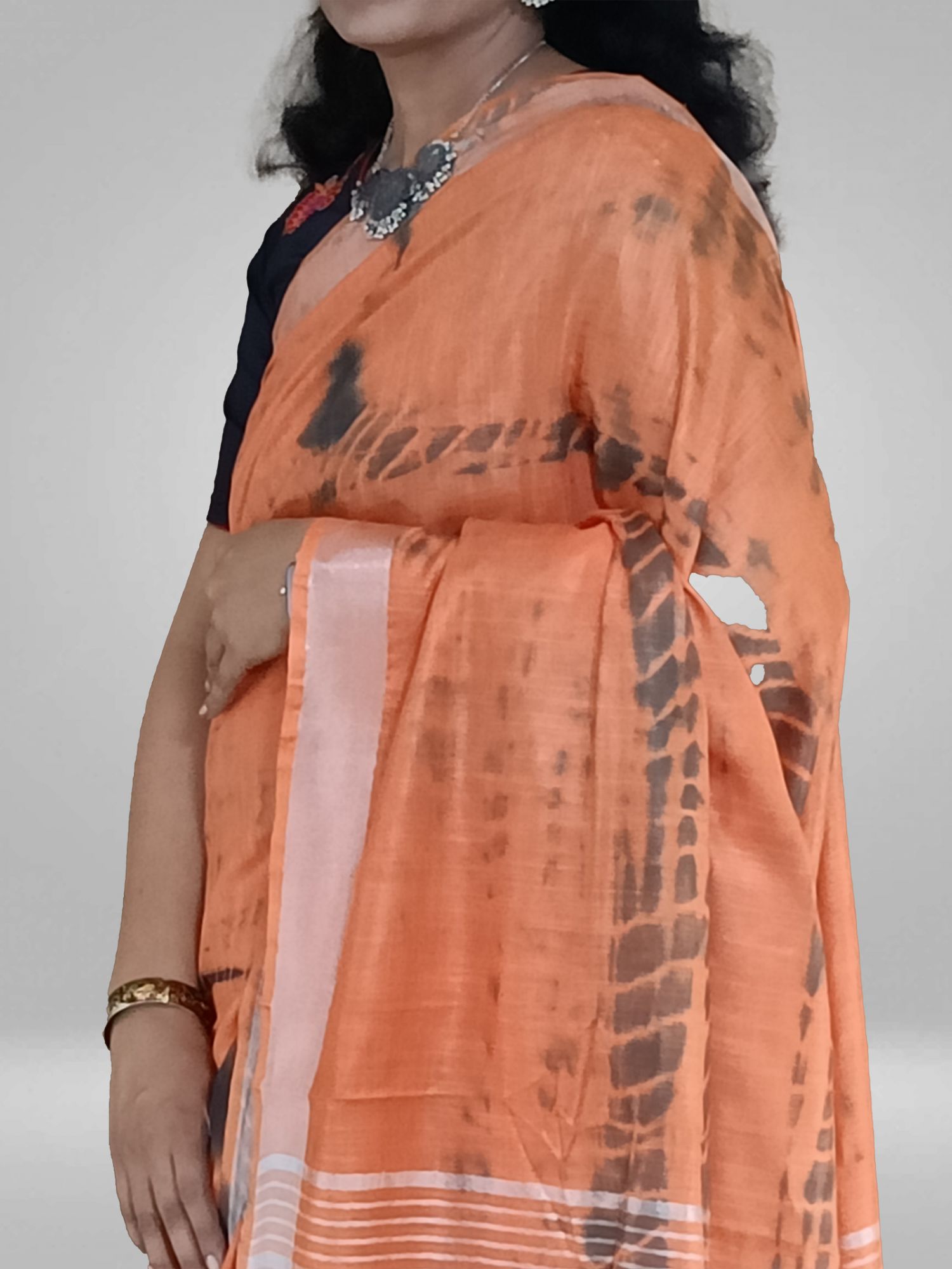 Hand woven semi-linen shibori design saree