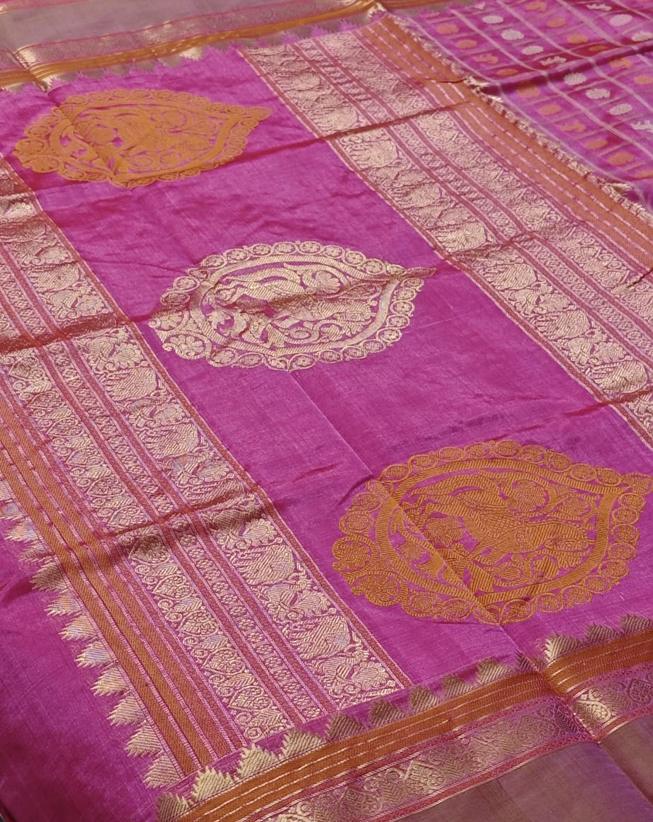 Handloom 1000 Butta Kanchi Silk Cotton Saree with zari Boarder Pallu