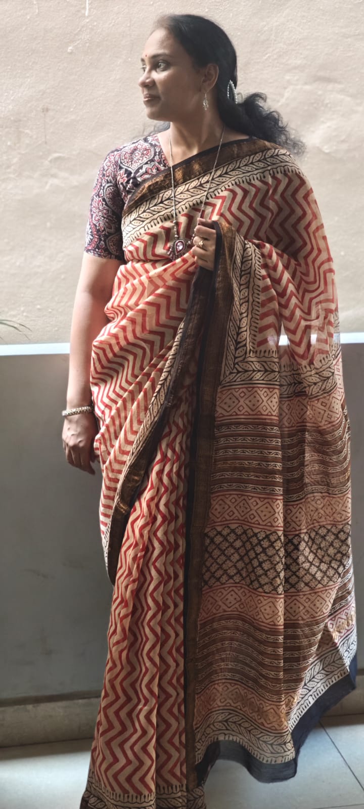 Hand Block Printed Maheshwari silk cotton saree