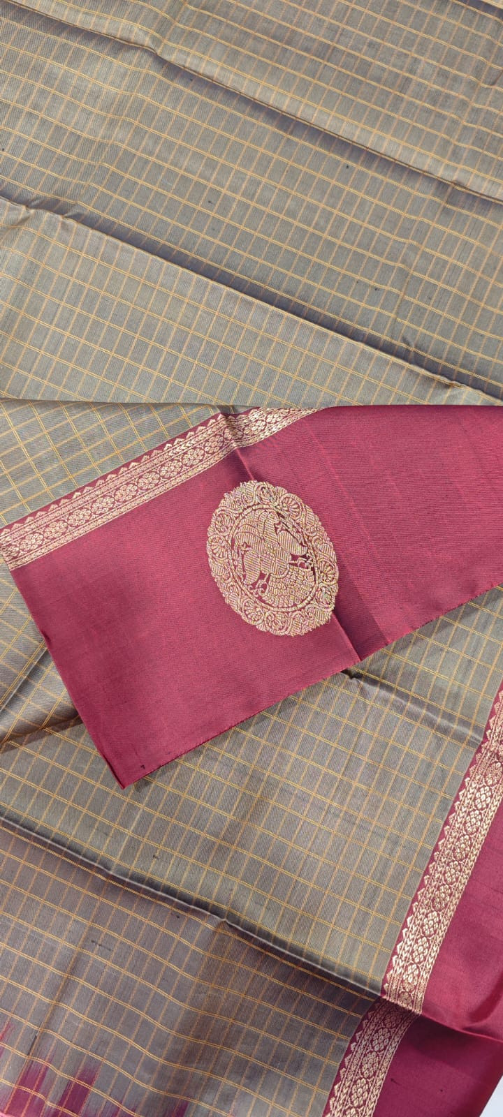 Silver Grey Toned Kattam Pure Kanjivaram Silk Saree