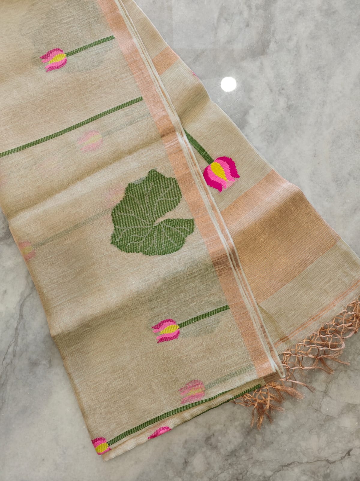 SILK LINEN LOTUS DESIGN JAMDANI SAREE