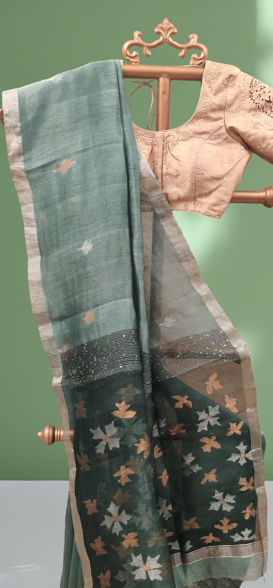 Hand Woven silk Lenin Jamdani Saree