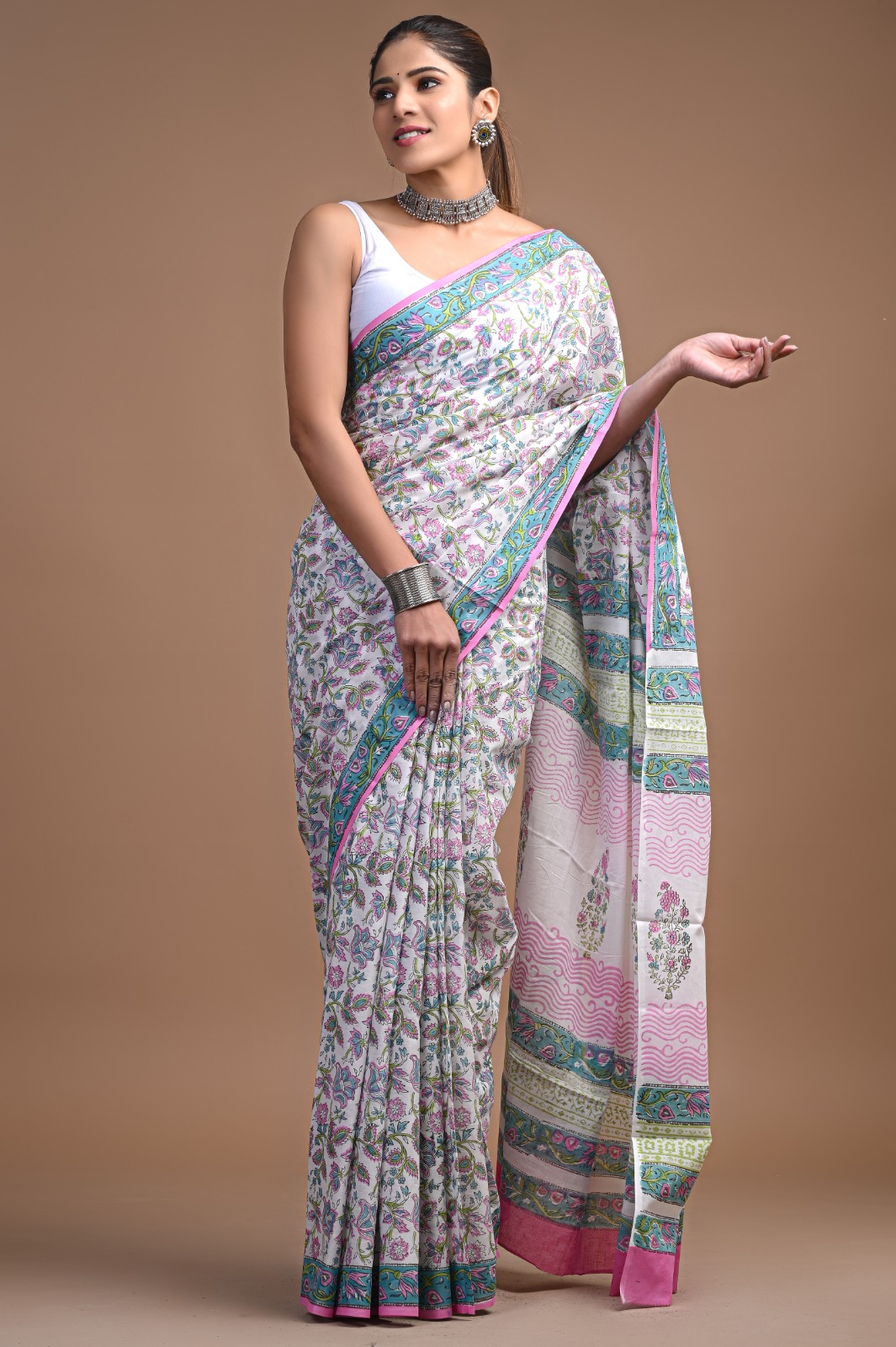 Mulmul cotton saree