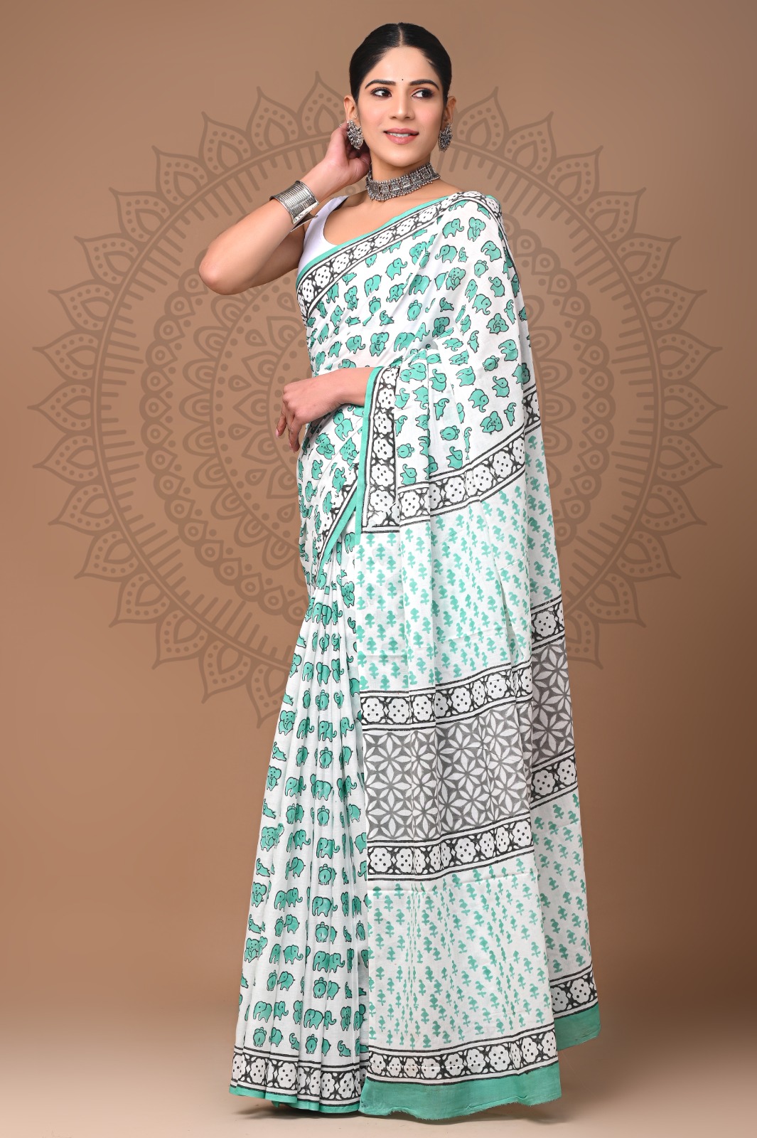 Mulmul cotton saree