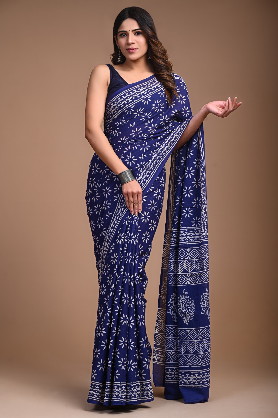 Mulmul cotton saree