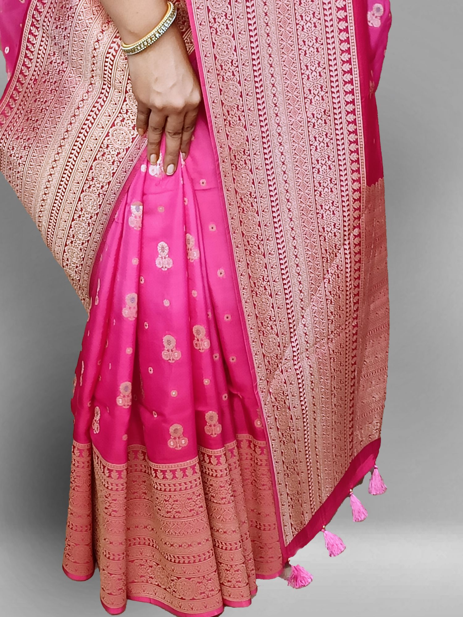 soft munga crepe double shaded saree