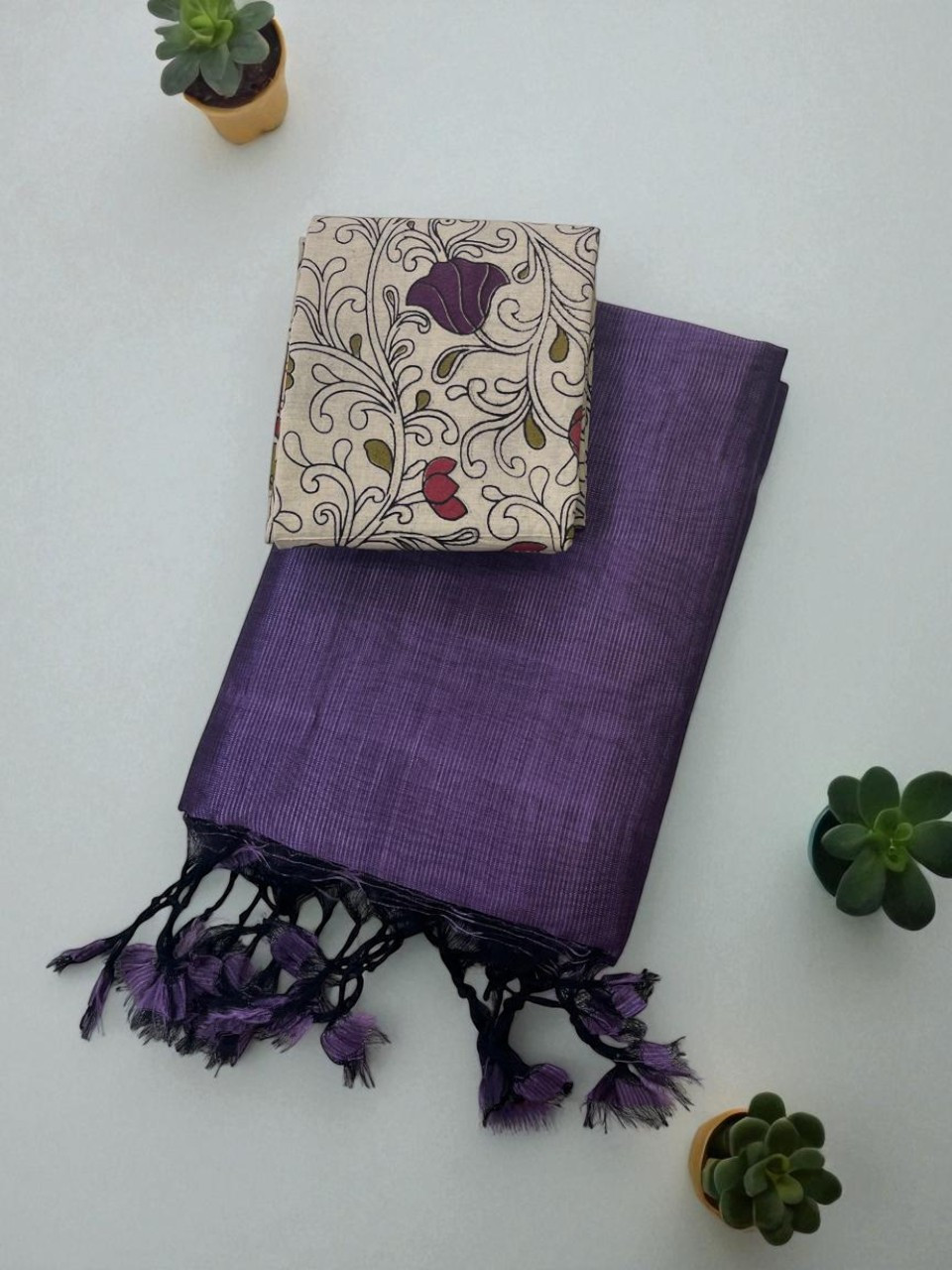 Plain Borderless Mangalagiri Silk Cotton Saree with Printed Kalamkari Cotton Blouse