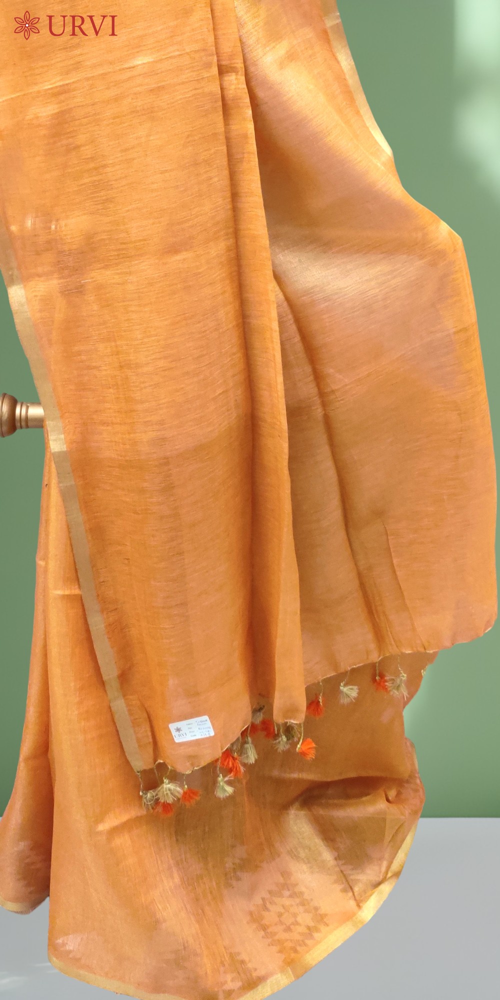 Lenin tissue saree