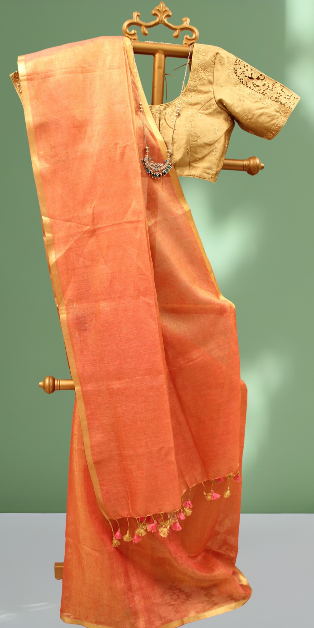 Lenin tissue saree