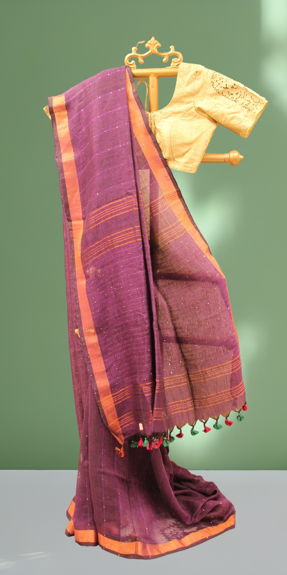 Handwoven Lenin Sequence saree